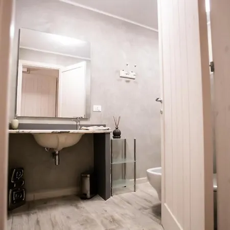 Sunrise Apartment *